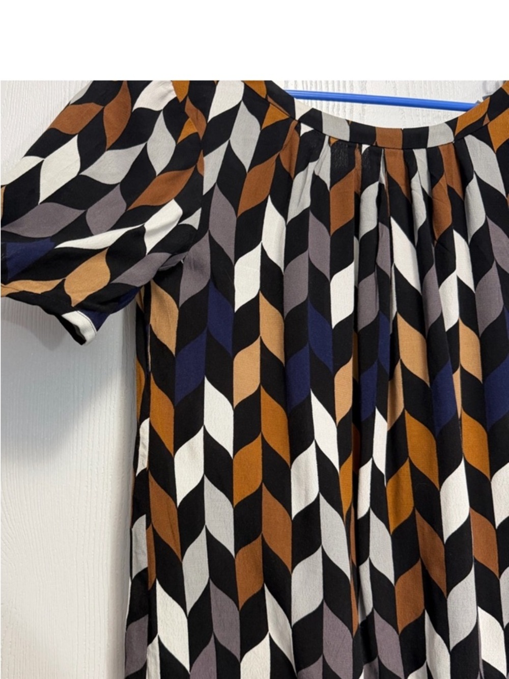 Like new Boden Geometric Print Short Sleeve Blouse - Black & Brown - Picture 8 of 9